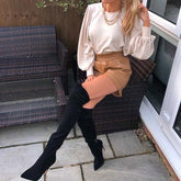 Lässige Overknee-Stiefel aus Wildleder mit spitzer Spitze und Stilettoabsatz - Schwarz